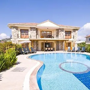Villa Havuzlu