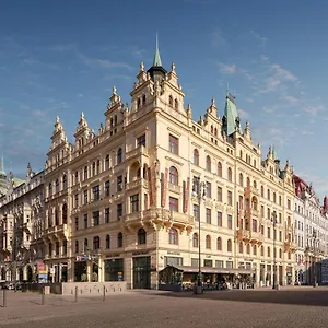 Otel Kings Court